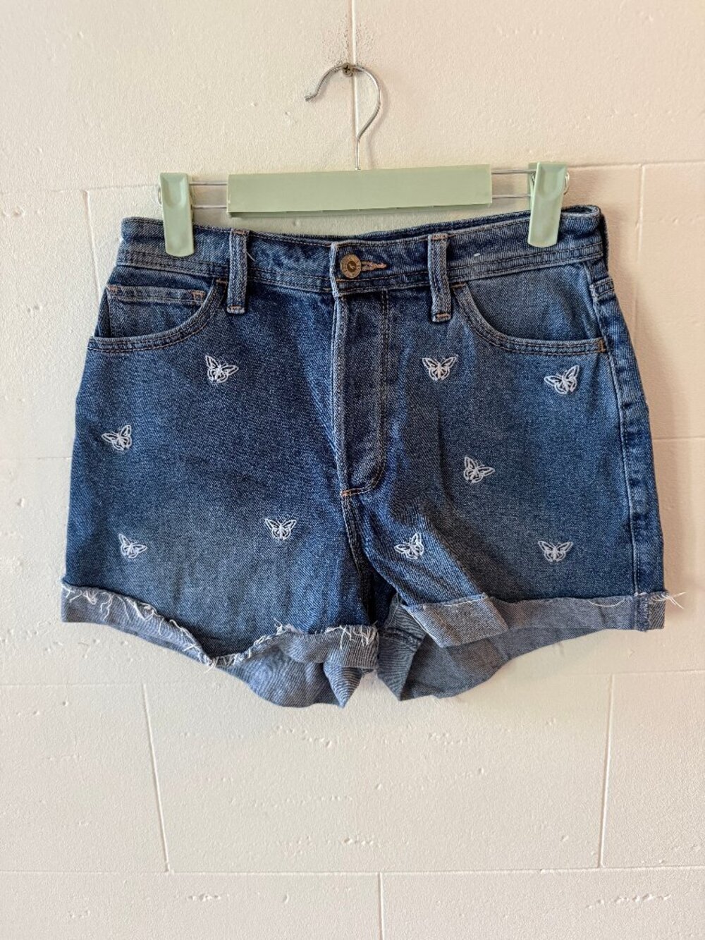 Hollister | Butterly Embroidered Cutoff Festival Shorts | Size 26